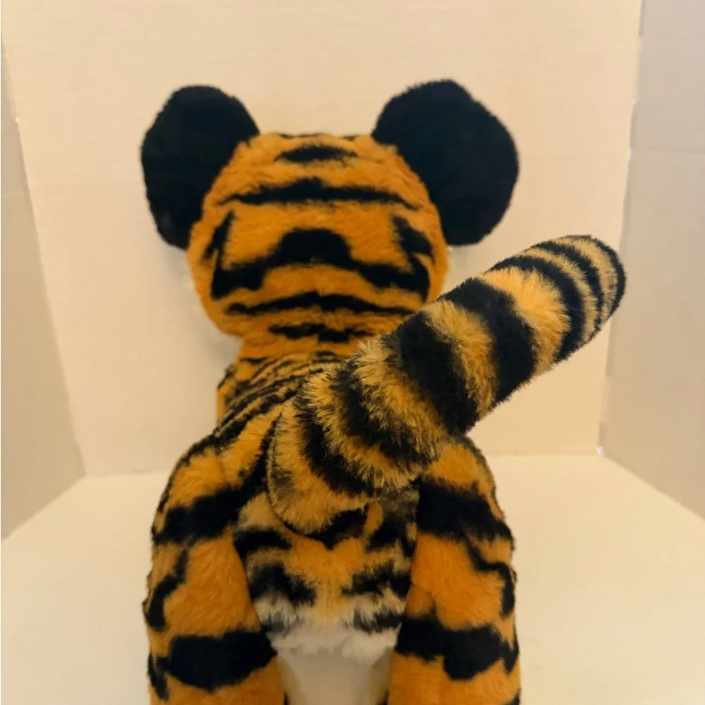 Hasbro Fur Real Roarin Tyler Playful  Tiger with Black and Orange Stripes - Picture 5 of 9